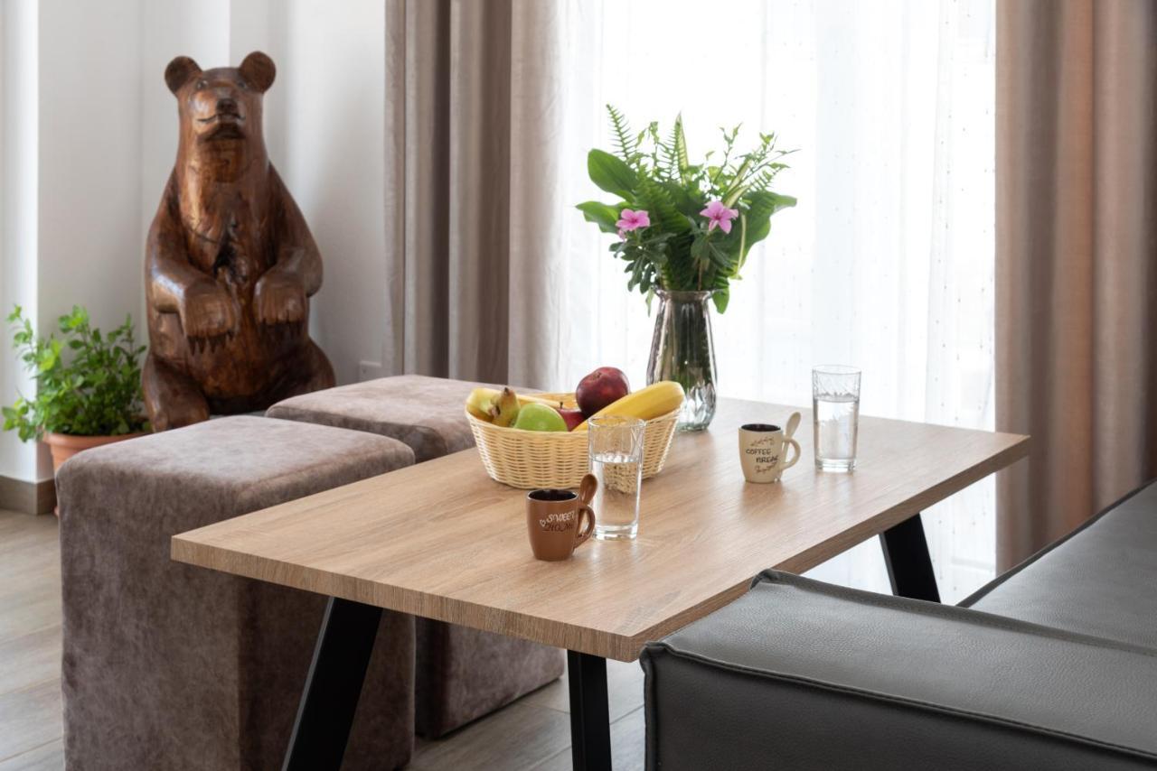 E.Berdufi Apartament Sea View エロウンダ エクステリア 写真